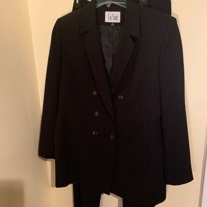 Le suit double breasted pantsuit